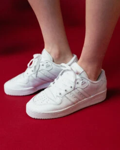 ADIDAS Rivalry Low W -Mode Sneaker Geschäft 06 overkill studio mixedapp ria 7