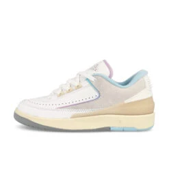 Wmns Air Jordan 2 Retro Low