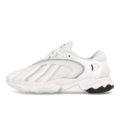 ADIDAS Oztral